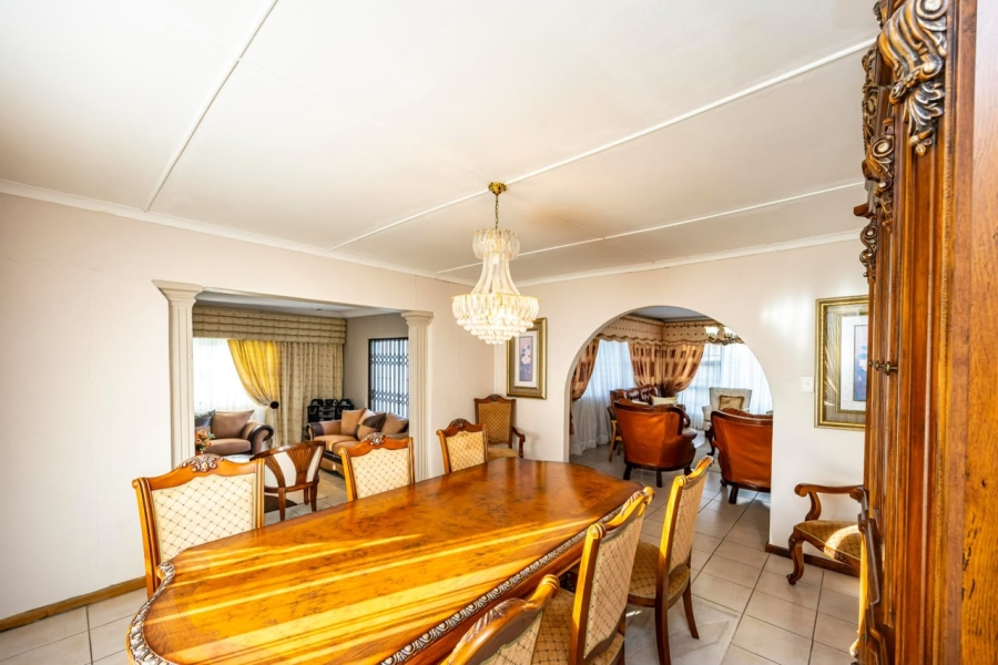 4 Bedroom Property for Sale in Beacon Bay Eastern Cape
